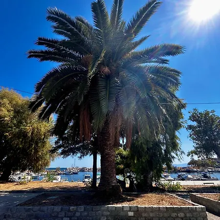 Daire Theloft Kavala