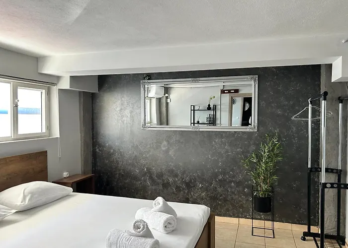 Theloft Daire Kavala